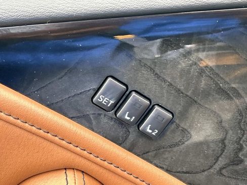 Used 2018 INFINITI QX80 2WD w/ Deluxe Technology Package image 28