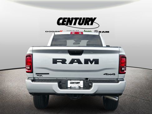 Used 2026 RAM 2500 Big Horn AWD/4WD image 5