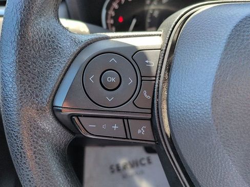 Used 2025 Toyota RAV4 XLE w/ Convenience Package image 19