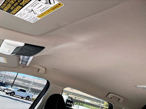 Used 2023 Nissan Rogue SV FWD image 12