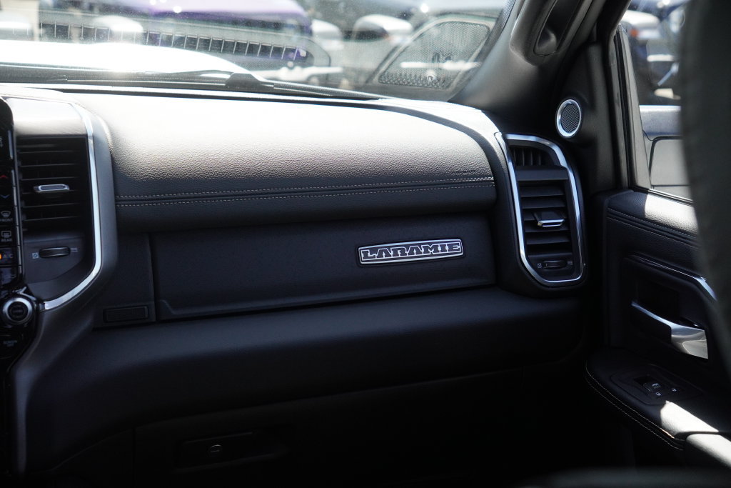 New 2027 RAM 3500 Laramie AWD/4WD image 36