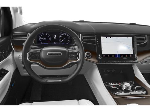 Used 2023 Jeep Grand Wagoneer Series III w/ Rear Seat Video Group 1 AWD/4WD image 4