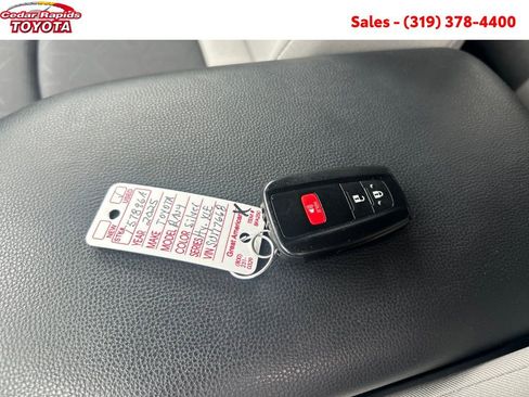 Certified 2025 Toyota RAV4 XLE image 26