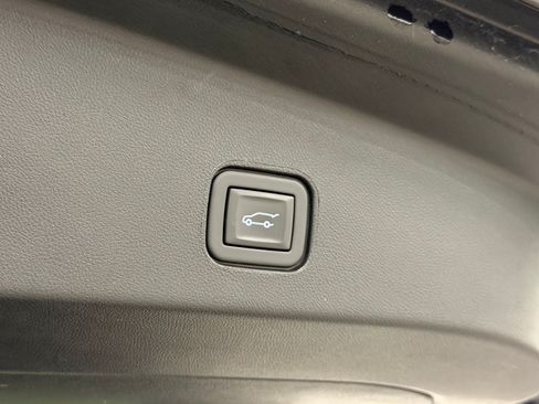 Certified 2024 Cadillac Lyriq Tech RWD image 41