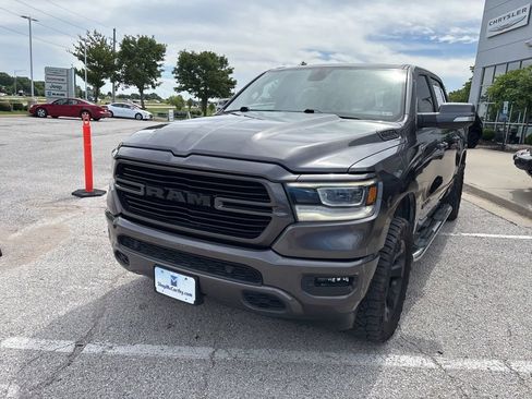 Used 2019 RAM 1500 Big Horn RWD image 12