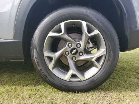 New 2026 Chevrolet Trax LT image 5