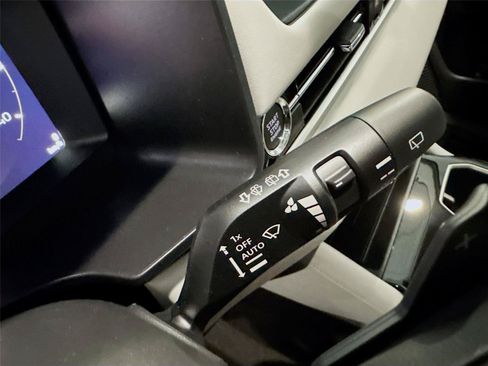 New 2026 Mitsubishi Outlander SEL FWD image 6