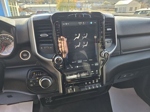 Used 2024 RAM 2500 Big Horn w/ Night Edition image 16