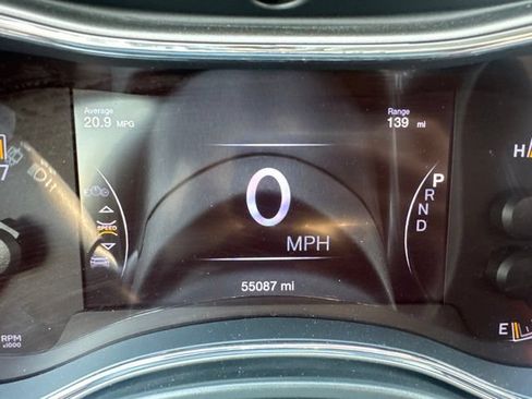 Used 2020 Jeep Grand Cherokee Limited w/ Trailer Tow Group IV AWD/4WD image 16