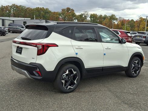 New 2026 Kia Seltos S image 4