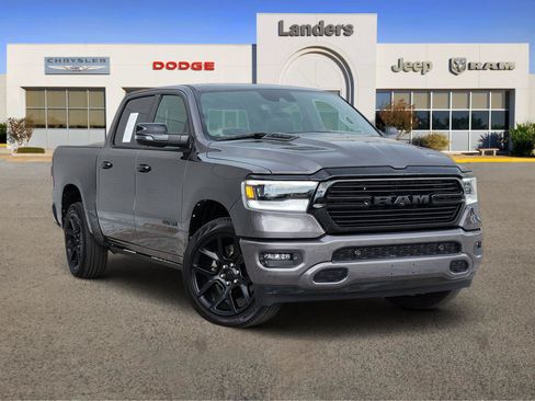 Used 2023 RAM 1500 Laramie AWD/4WD image 1