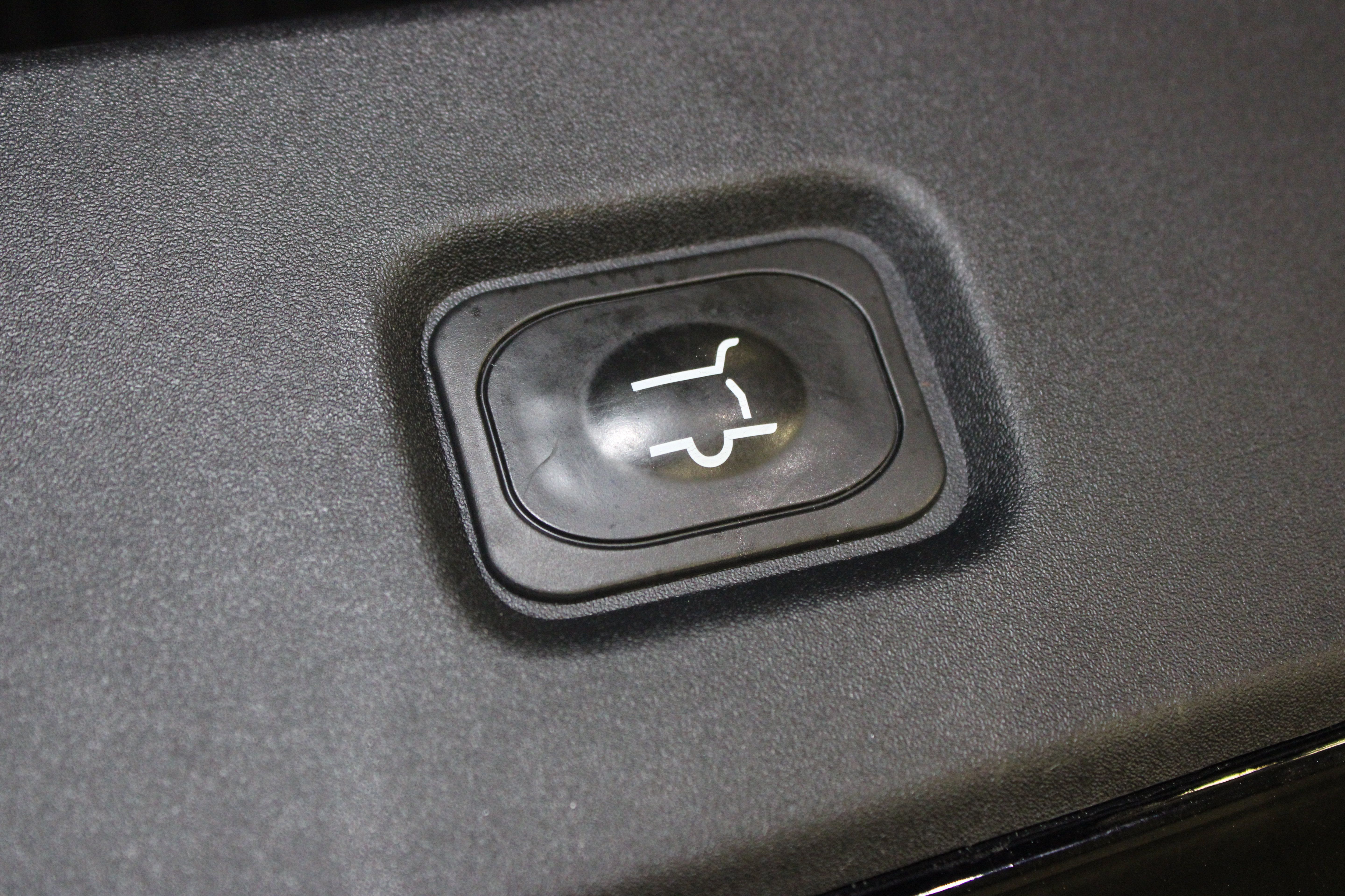 Used 2025 Ford Expedition Tremor AWD/4WD image 15