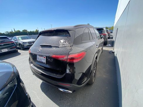 Used 2023 Mercedes-Benz GLC 300 image 3