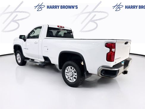 Used 2020 Chevrolet Silverado 3500 LT w/ Convenience Package image 2