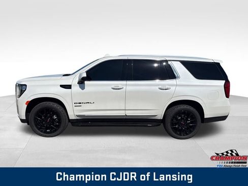 Used 2023 GMC Yukon Denali w/ Max Trailering Package AWD/4WD image 4
