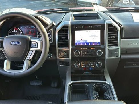 Used 2020 Ford F250 Lariat w/ Lariat Ultimate Package image 10