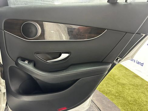 Used 2017 Mercedes-Benz GLC 300 image 22