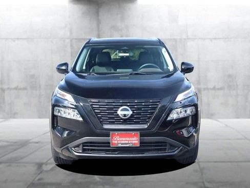 Certified 2023 Nissan Rogue SV w/ SV Premium B Package AWD/4WD image 4