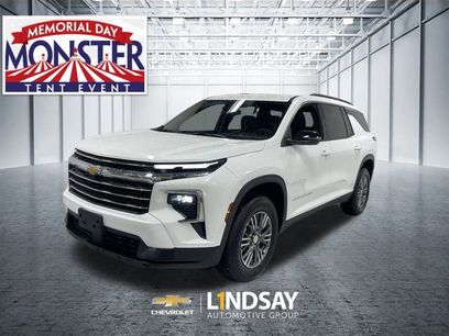 Used 2026 Chevrolet Traverse LT