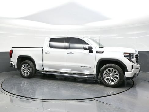 Used 2022 GMC Sierra 1500 Denali image 8