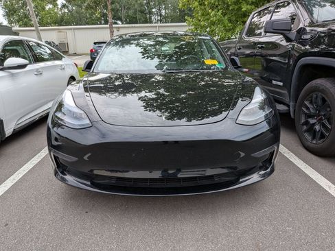 Used 2023 Tesla Model 3 Standard Range RWD image 6