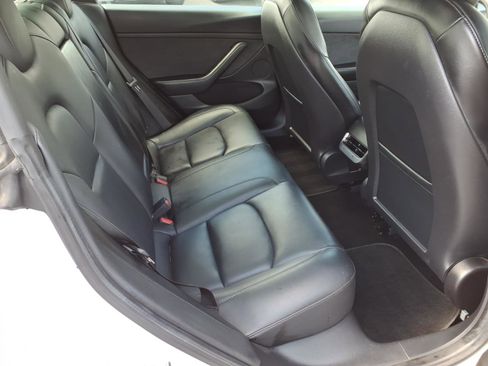Used 2021 Tesla Model 3 Standard Range Plus RWD image 14