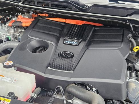 Used 2022 Toyota Tundra Limited image 43