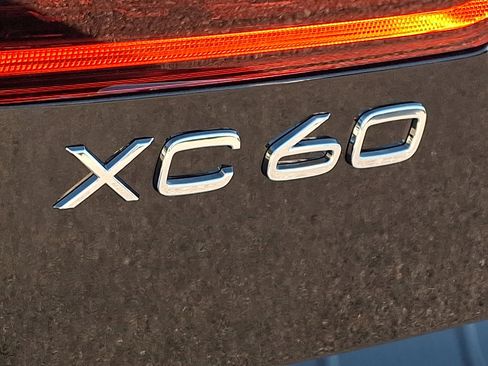 New 2026 Volvo XC60 B5 Plus w/ Protection Package Premier image 14