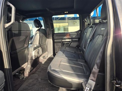 Used 2015 Ford F150 Platinum w/ Equipment Group 701A Luxury image 10