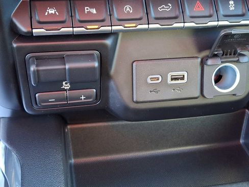 Certified 2021 Chevrolet Silverado 1500 LTZ w/ Safety Package II image 25