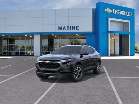 New 2026 Chevrolet Trax LT FWD image 8