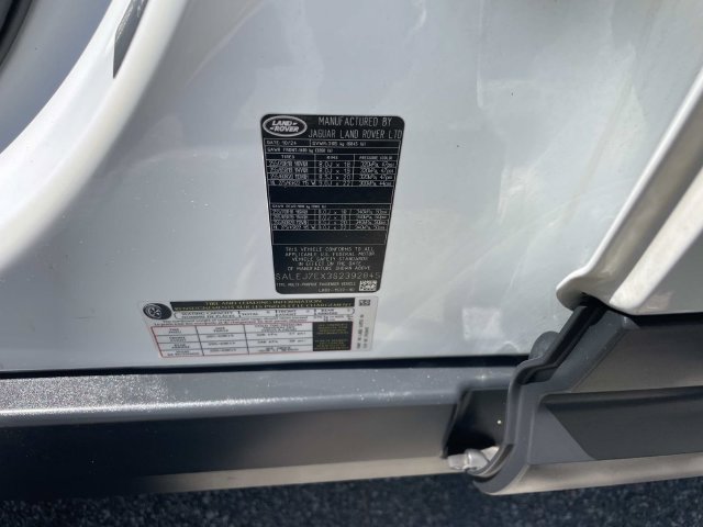 Used 2025 Land Rover Defender 110 S AWD/4WD image 20