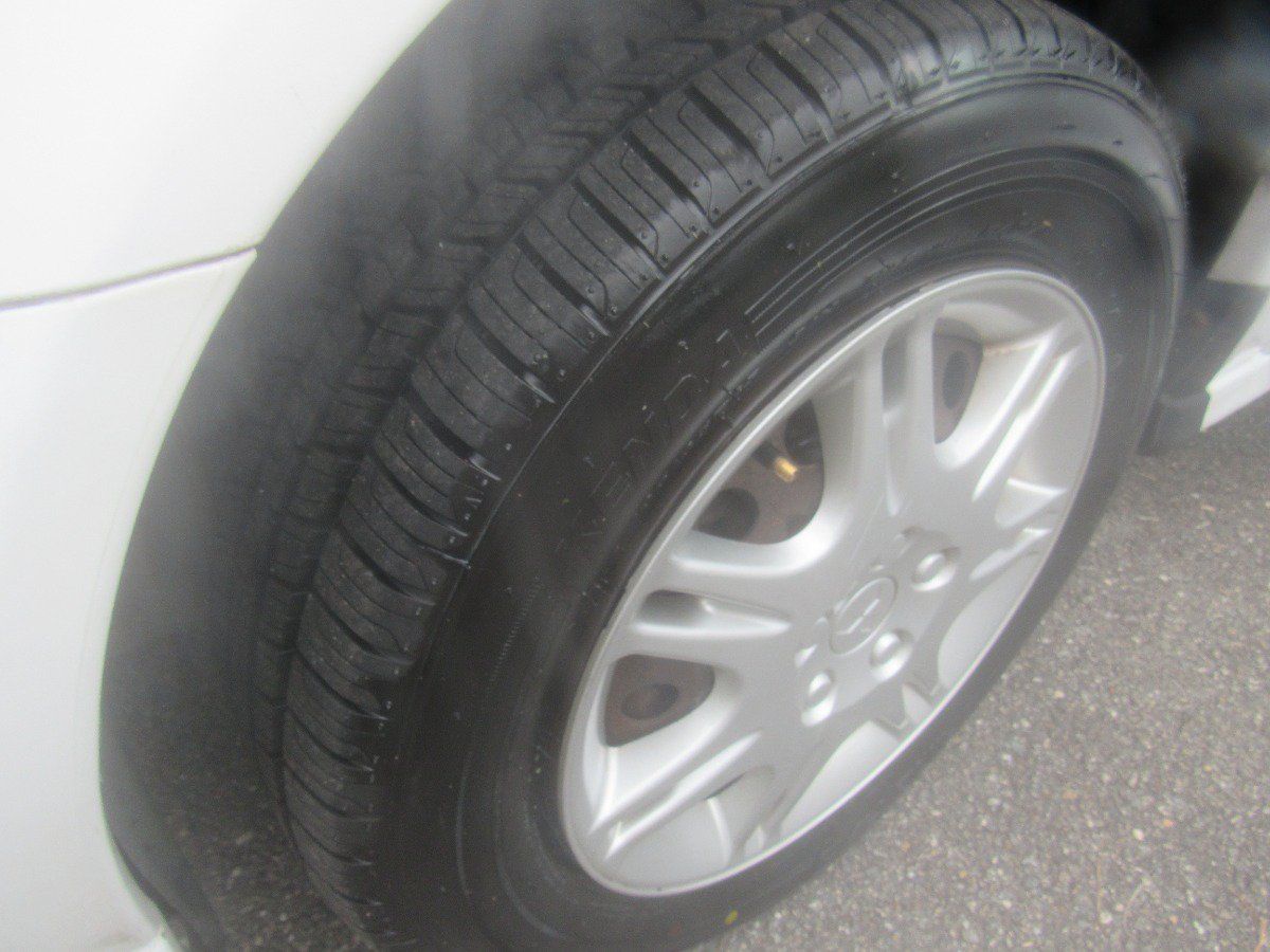 Used 2000 Mitsubishi Galant ES FWD image 9