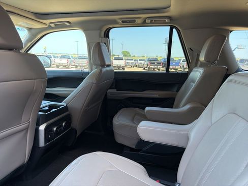 Certified 2024 Ford Expedition Max Limited AWD/4WD image 14