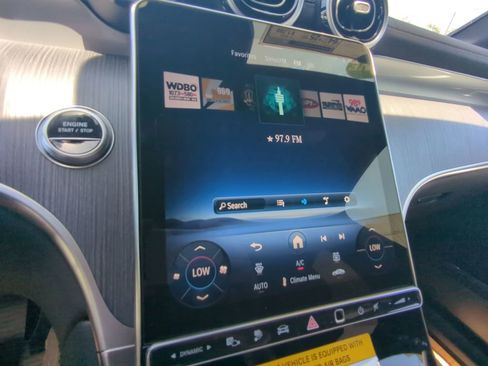 New 2025 Mercedes-Benz GLC 350e 4MATIC image 6