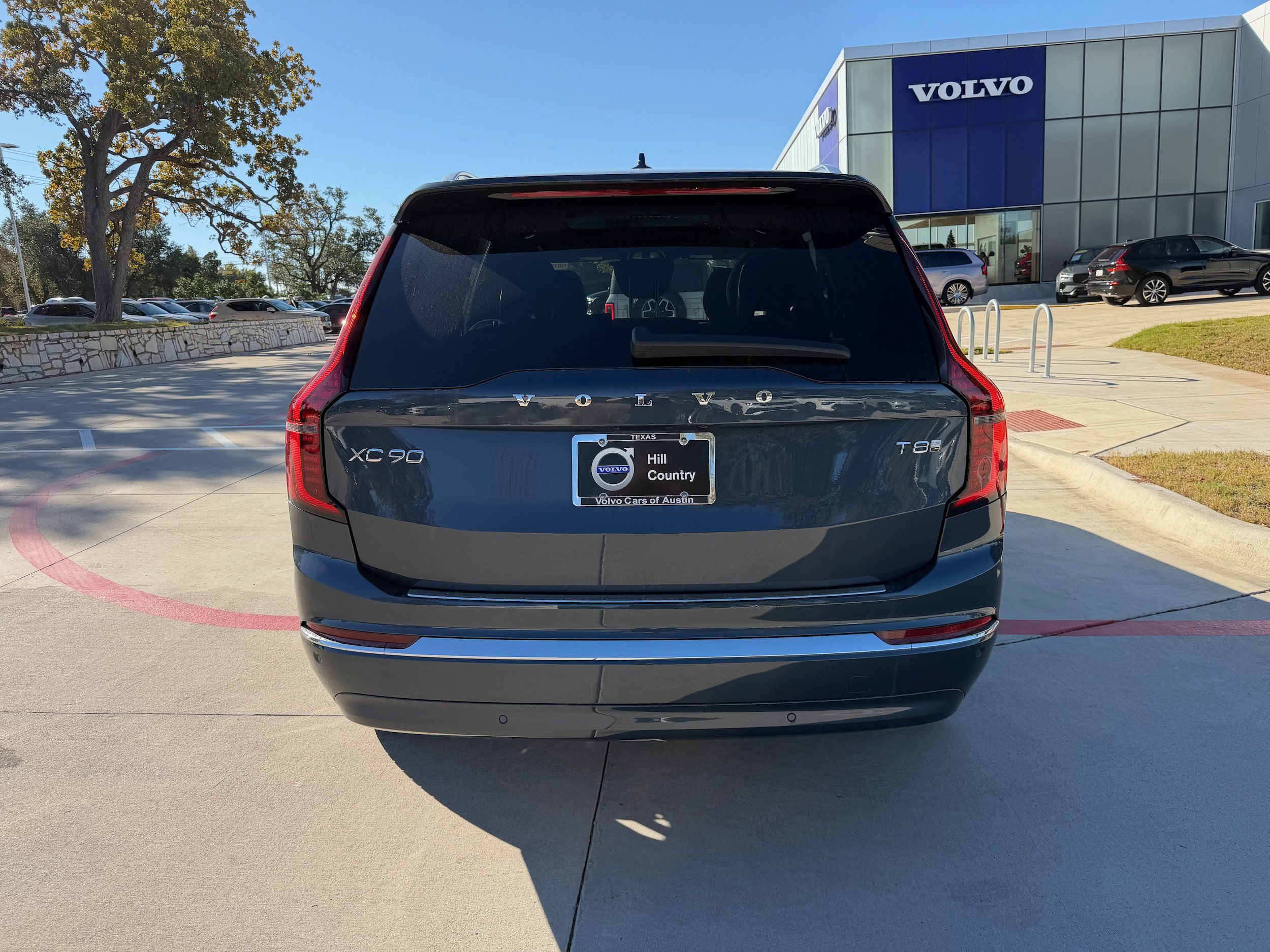 New 2026 Volvo XC90 T8 Plus w/ Protection Package Premier AWD/4WD image 5