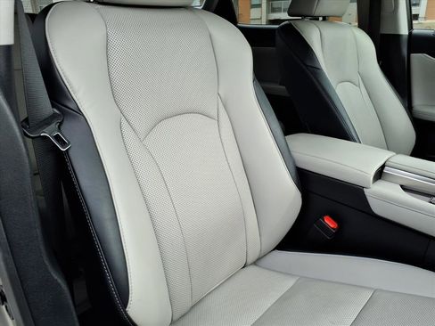 Used 2018 Lexus RX 350 FWD w/ Accessory Package image 12