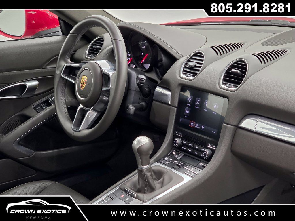 Used 2024 Porsche 718 Cayman RWD image 14