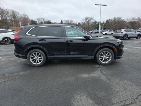 Used 2023 Honda CR-V EX image 8