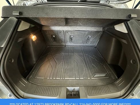 Used 2025 Chevrolet Trax ACTIV w/ Sunroof Package FWD image 19