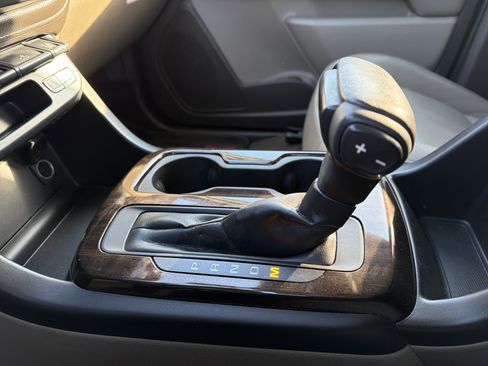 Used 2015 GMC Canyon SLT w/ Driver Alert Package image 21