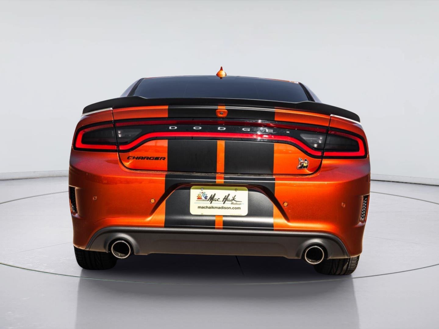 Used 2023 Dodge Charger Scat Pack w/ Technology Group RWD image 8