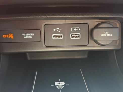 Used 2023 Honda Civic Touring image 36