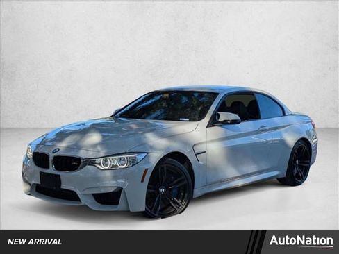 Used 2015 BMW M4 Convertible image 1