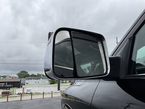 Used 2018 RAM 3500 Laramie Longhorn AWD/4WD image 42
