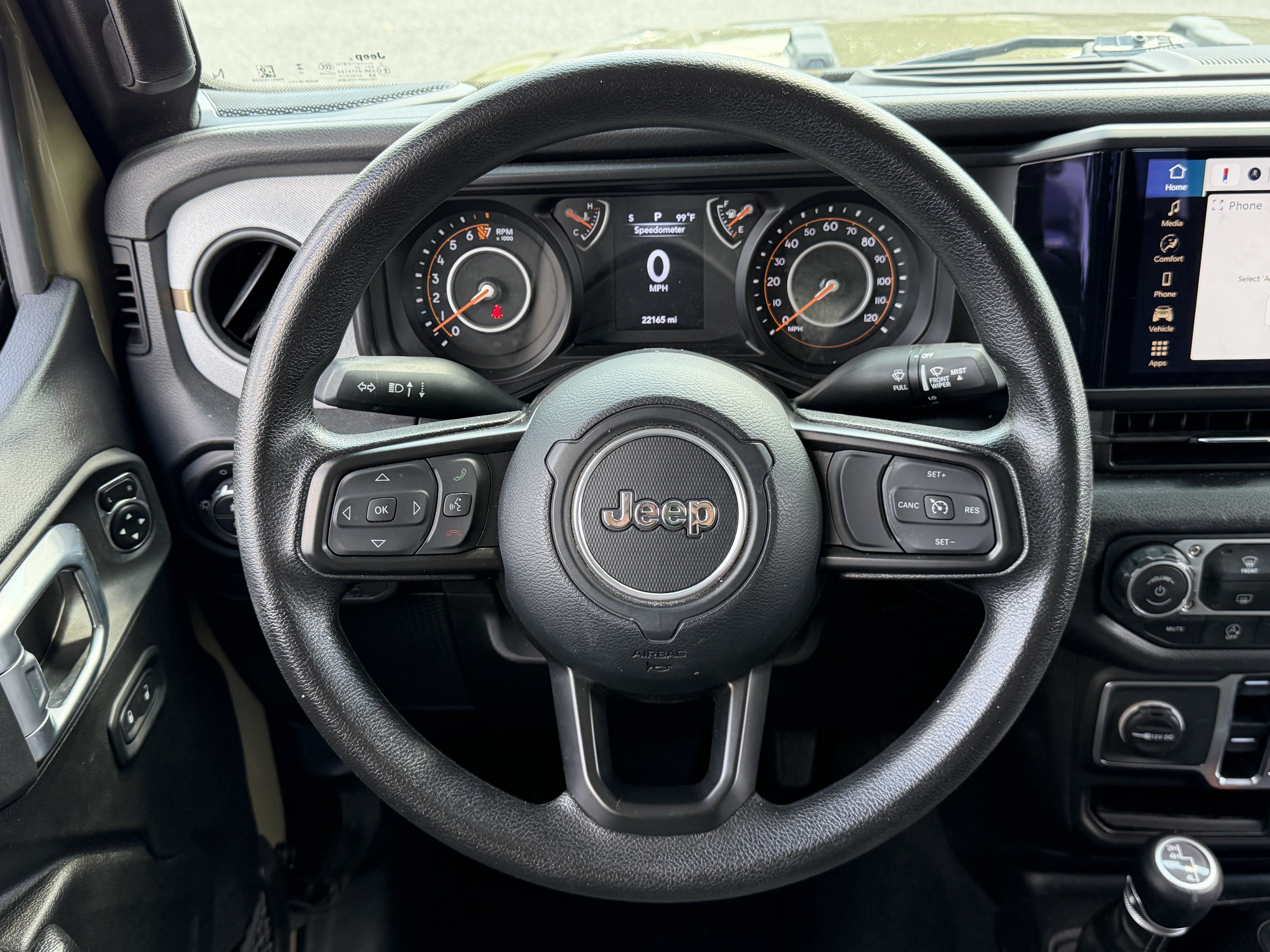 Used 2025 Jeep Gladiator Sport AWD/4WD image 17