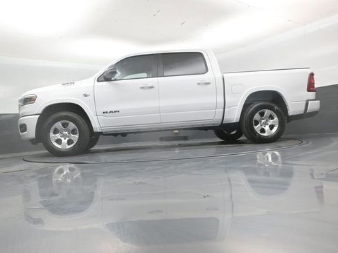 New 2026 RAM 1500 4x4 Crew Cab image 42