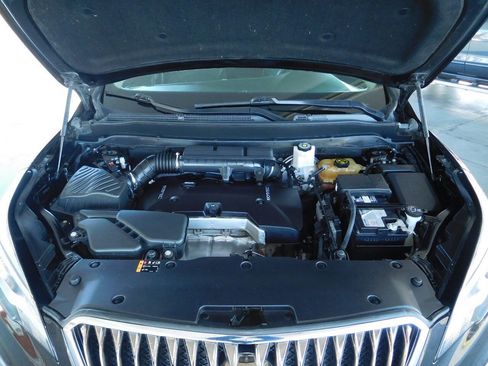 Used 2017 Buick Envision Essence image 8