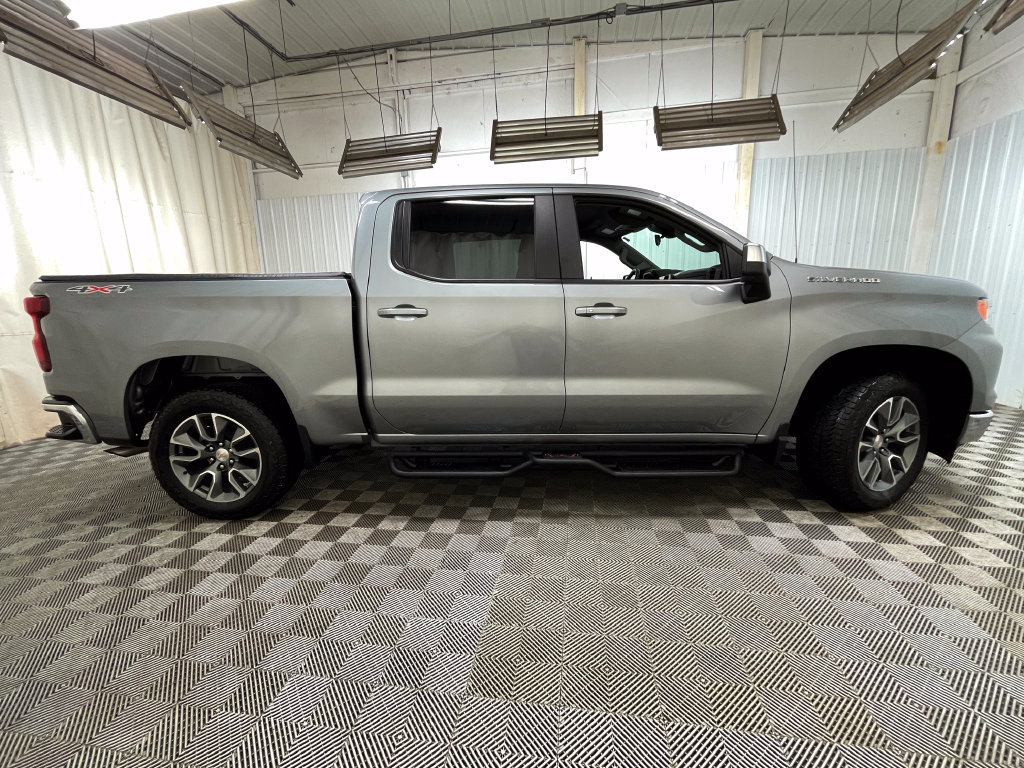 Certified 2025 Chevrolet Silverado 1500 LT AWD/4WD image 20
