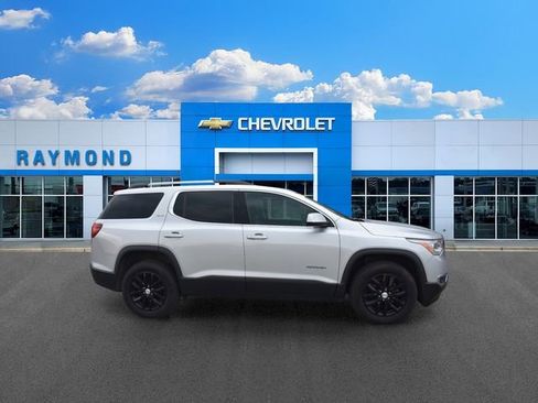 Certified 2018 GMC Acadia SLT w/ LPO, Floor Liner Package AWD/4WD image 2